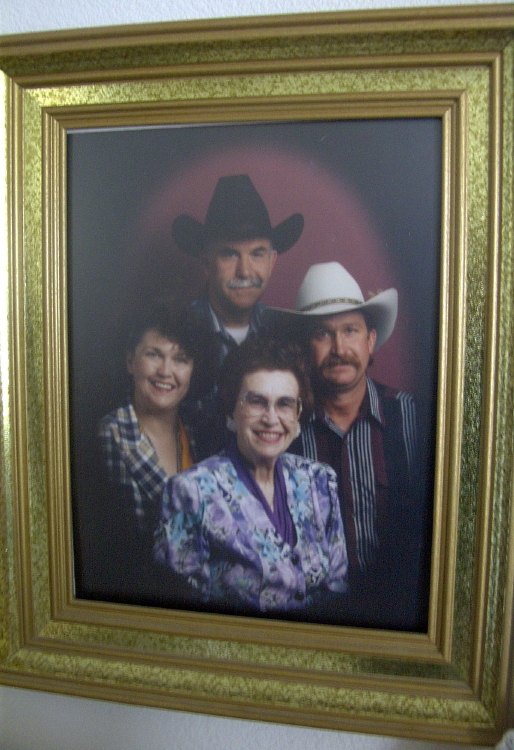 The Hazel (Danner) Fretwell family.